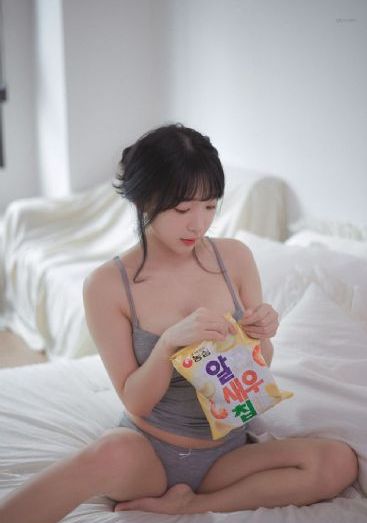 日本伦色情理电影在线看