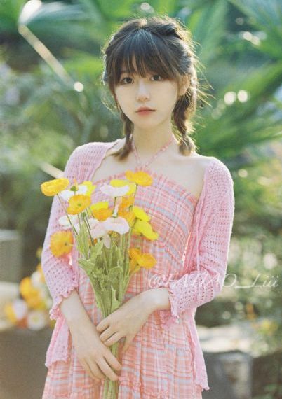 美女邻居在线播放
