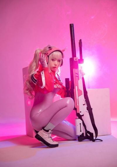 年轻母亲四