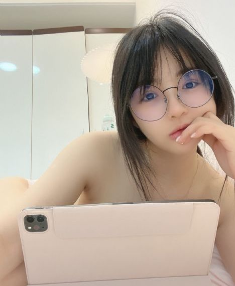 堕落的女律师在线观看